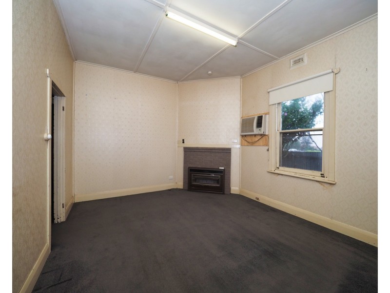 21 Tuson Street, Ararat VIC 3377