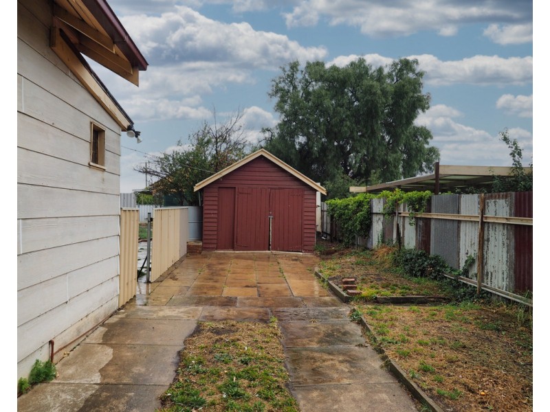 21 Tuson Street, Ararat VIC 3377