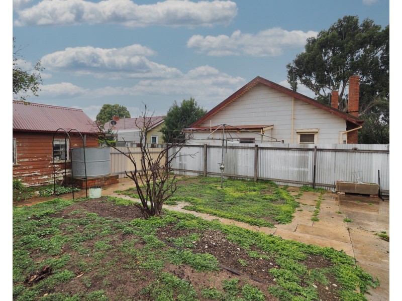 21 Tuson Street, Ararat VIC 3377