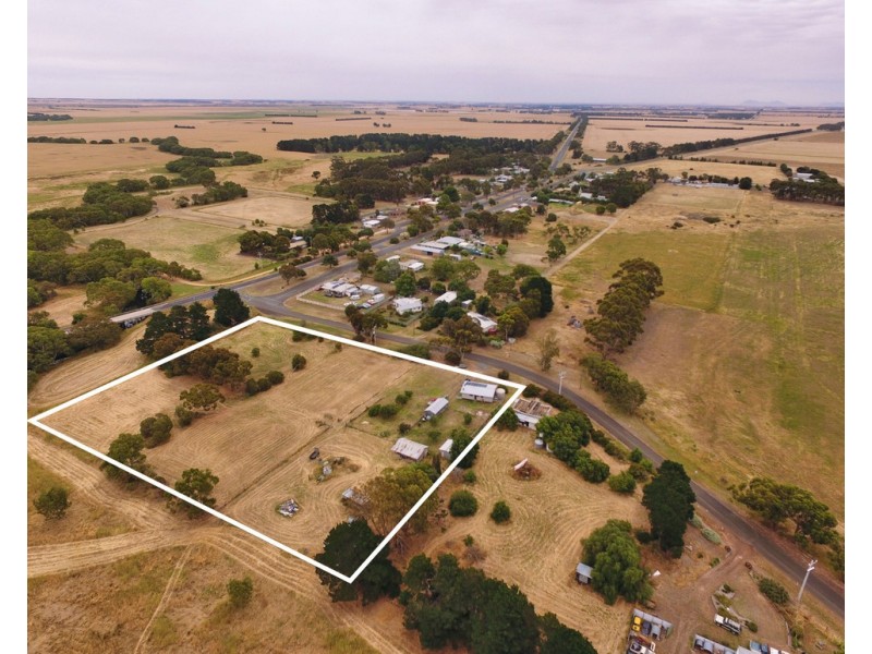 16 Walton Street, Streatham VIC 3351