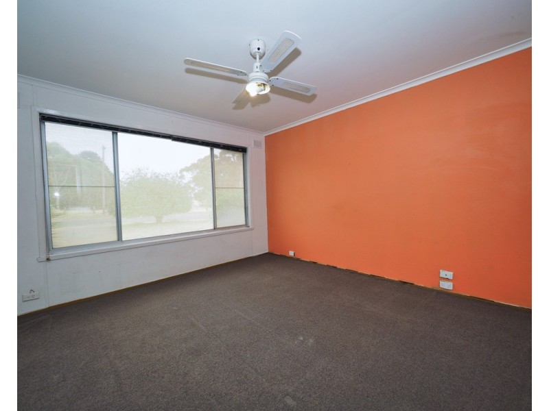 16 Walton Street, Streatham VIC 3351