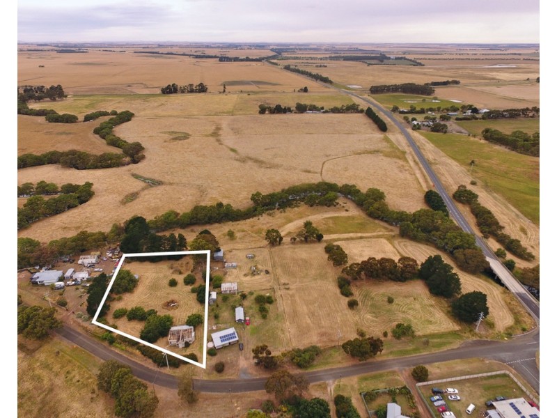 18 Walton Street, Streatham VIC 3351