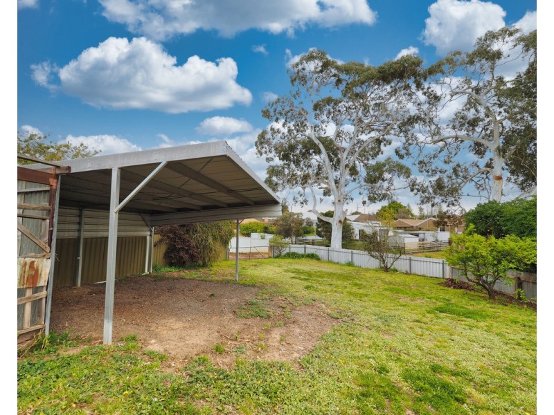 11 Queens Avenue, Ararat VIC 3377