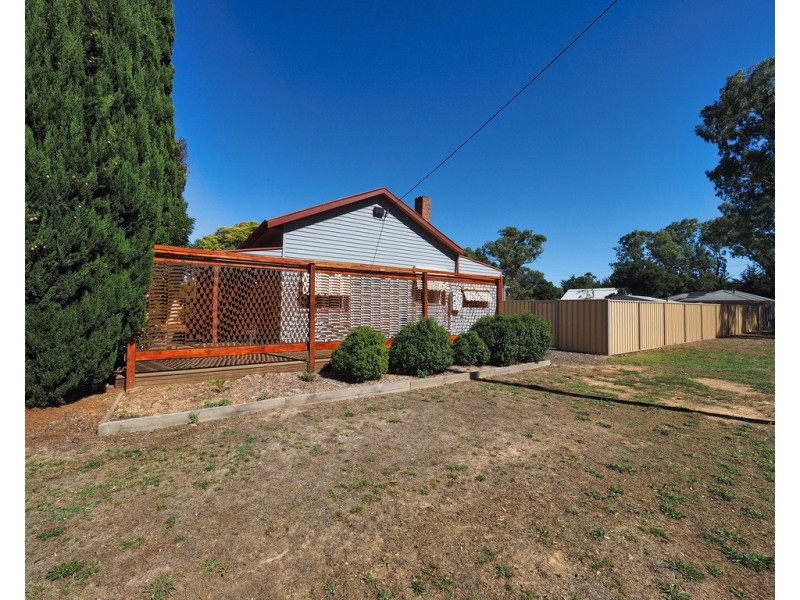 78 Main Street, Great Western VIC 3374