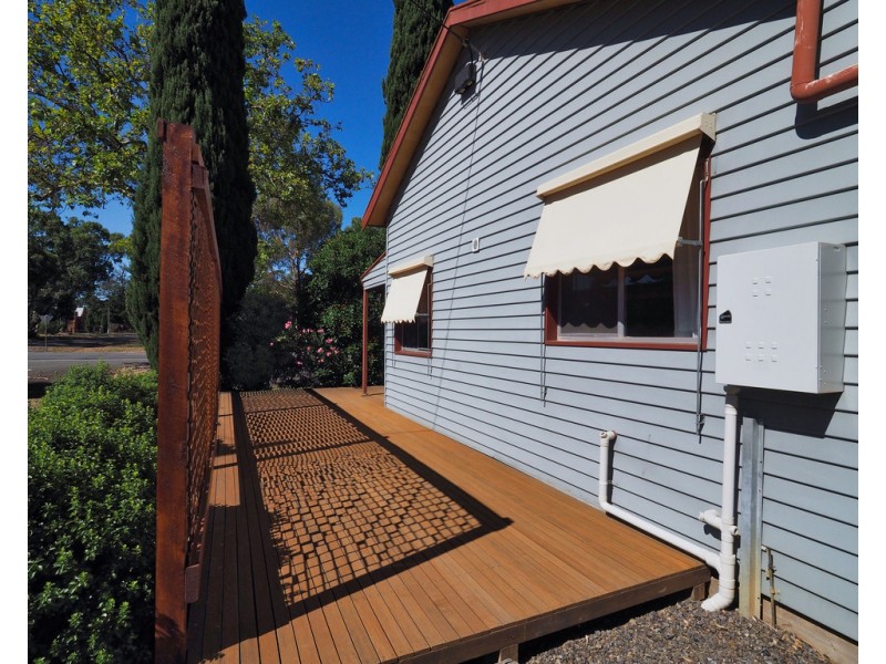 78 Main Street, Great Western VIC 3374