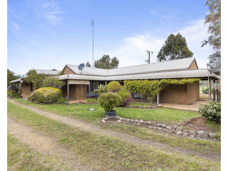 344 Deenicull Creek Road, Cathcart VIC 3377