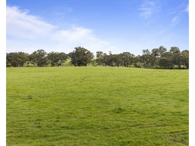 344 Deenicull Creek Road, Cathcart VIC 3377