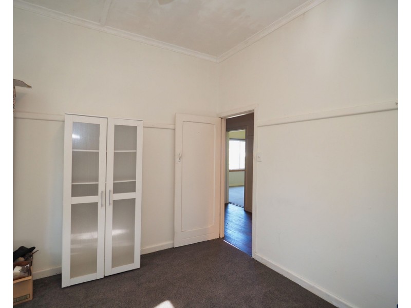 18 Hanson Street, Glenthompson VIC 3293