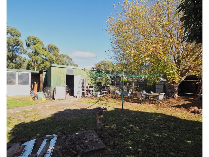 18 Hanson Street, Glenthompson VIC 3293