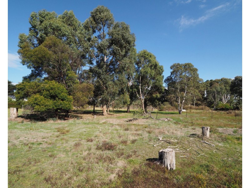18 Hanson Street, Glenthompson VIC 3293