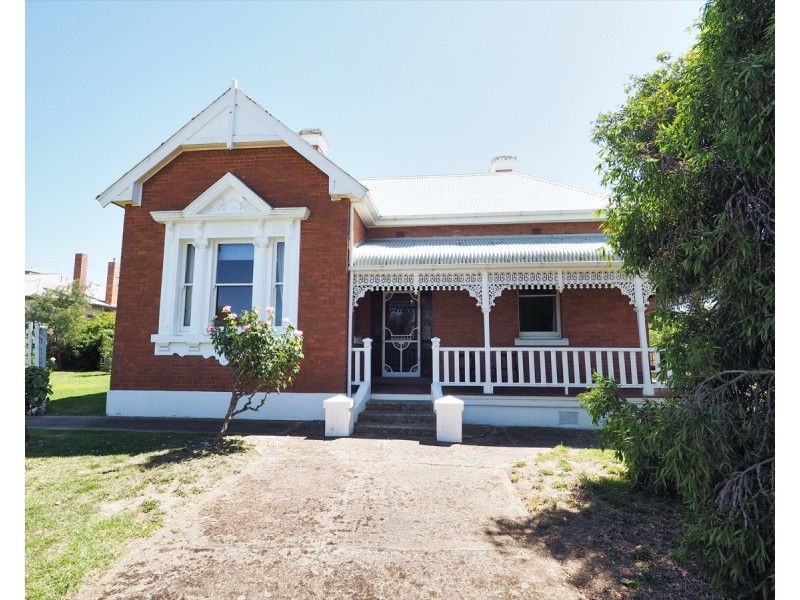 60-62 Girdlestone Street, Ararat VIC 3377