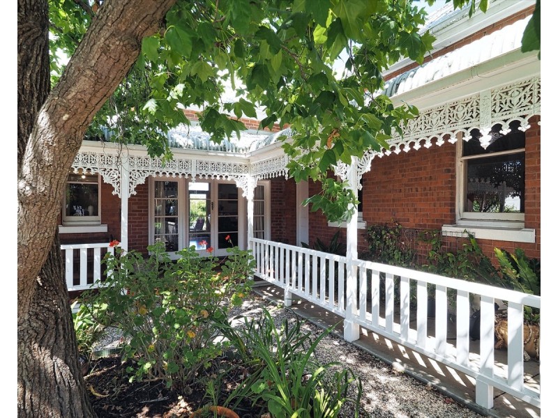 60-62 Girdlestone Street, Ararat VIC 3377