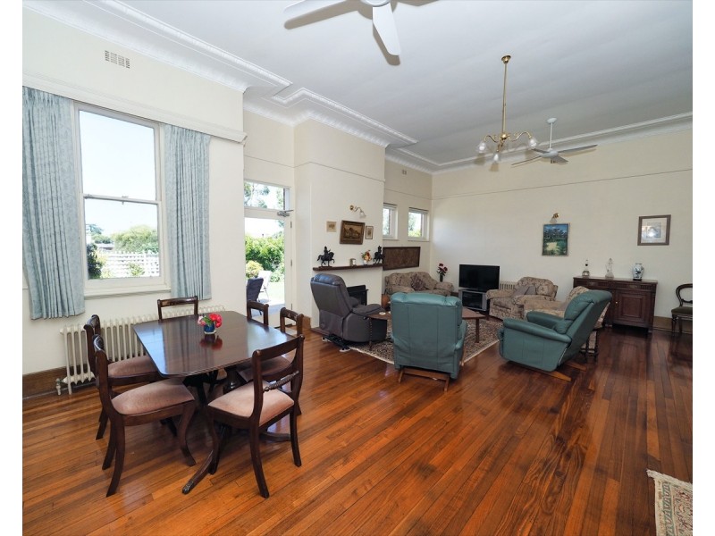 60-62 Girdlestone Street, Ararat VIC 3377