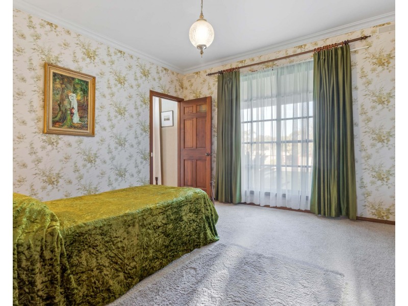 82-84 Brewster Road North, Ararat VIC 3377