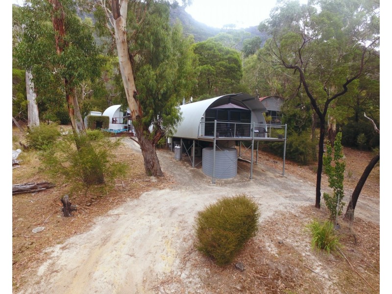 16 Scott Road, Halls Gap VIC 3381