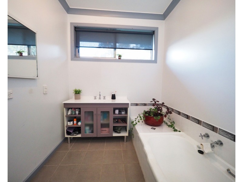 28 Ford Street, Ararat VIC 3377