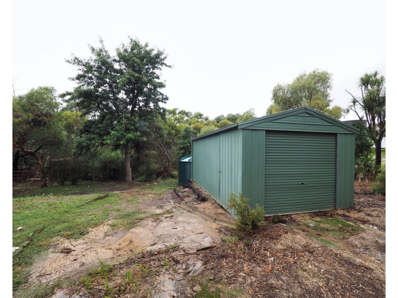 4 McDonald Park Road, Ararat VIC 3377