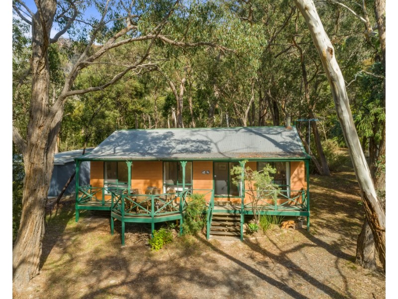 32 High Road, Halls Gap VIC 3381