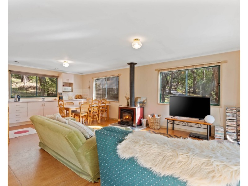 32 High Road, Halls Gap VIC 3381