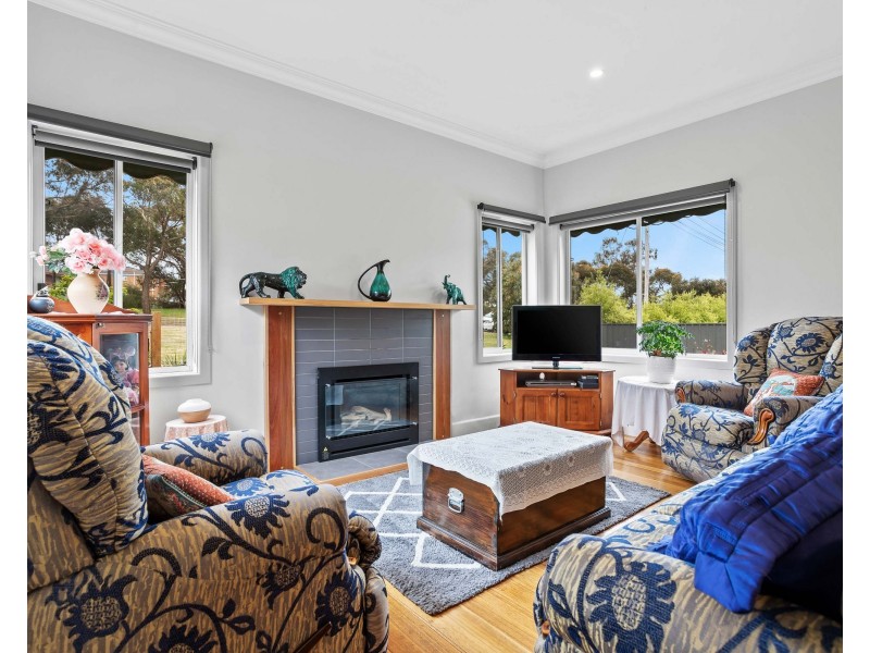 33 High Street West, Ararat VIC 3377