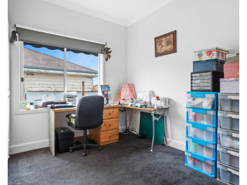 33 High Street West, Ararat VIC 3377