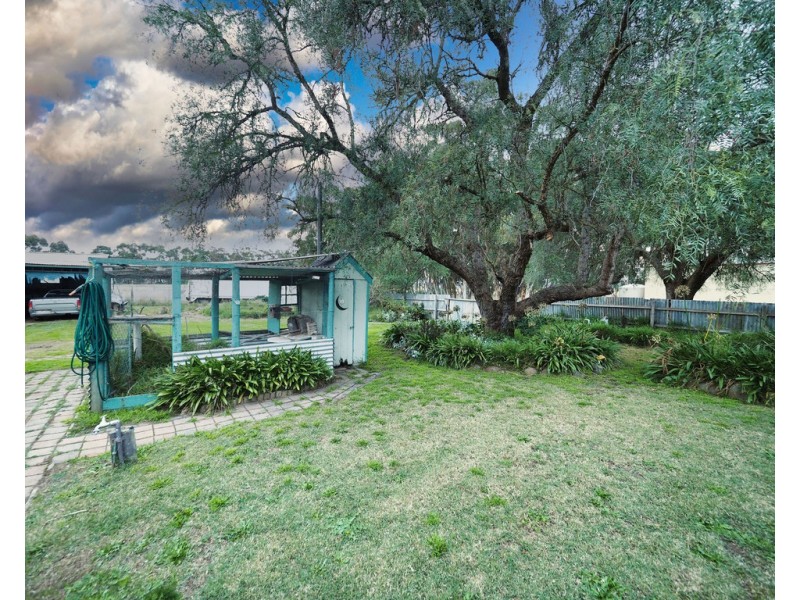 921 Glenelg Highway, Westmere VIC 3351