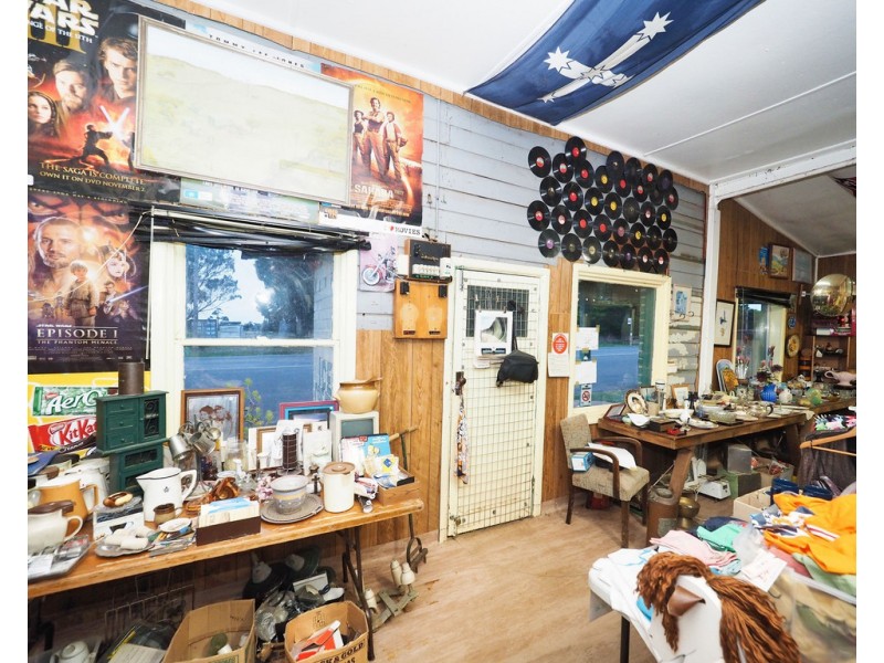 921 Glenelg Highway, Westmere VIC 3351