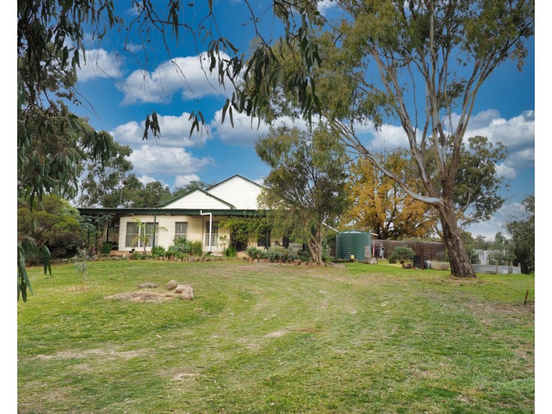 110 Campbell Street, Ararat VIC 3377