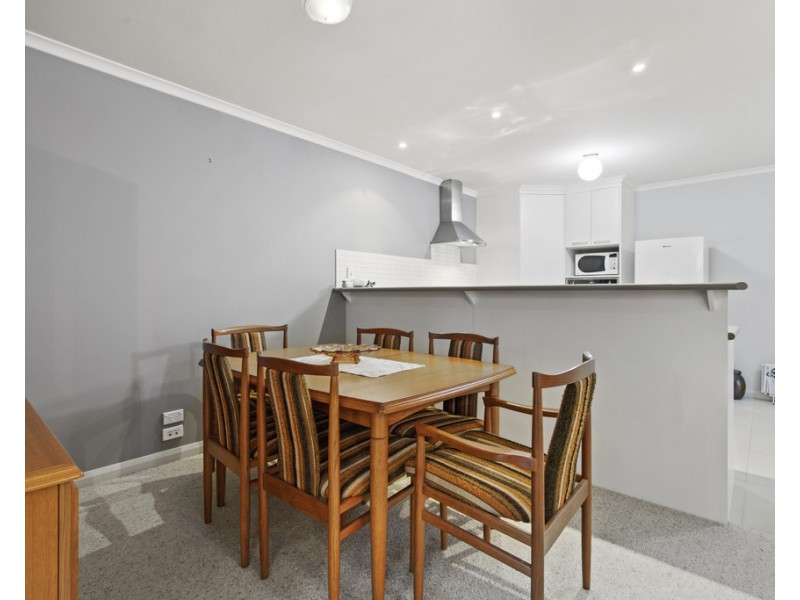 2/27 Basham Street, Ararat VIC 3377