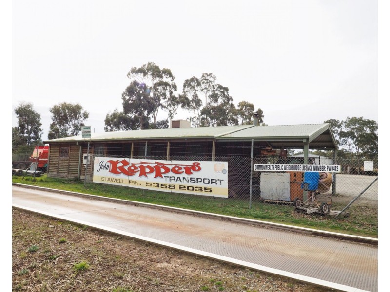 23 Horsham Road, Stawell VIC 3380