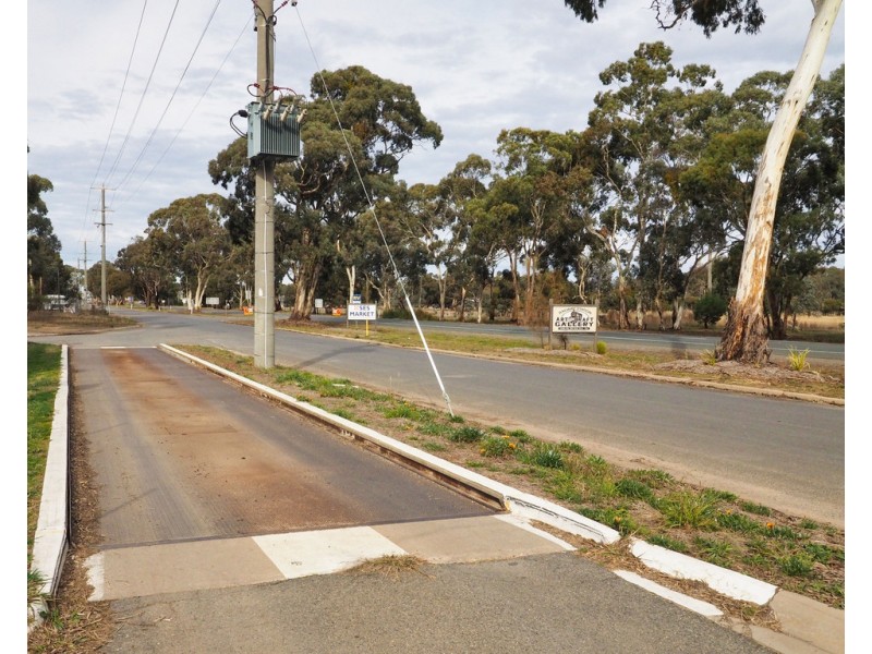 23 Horsham Road, Stawell VIC 3380