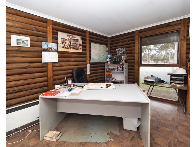 23 Horsham Road, Stawell VIC 3380