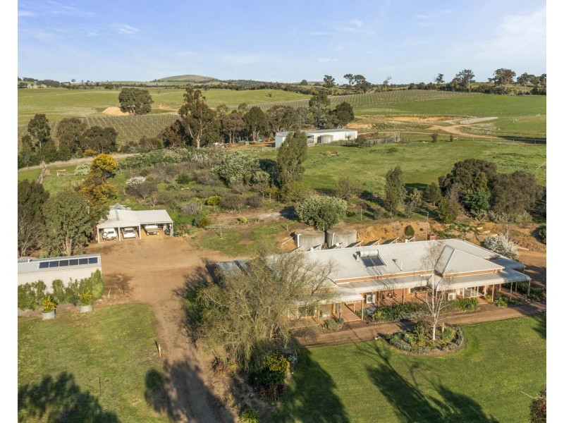 151 Banfields Road, Moyston VIC 3377