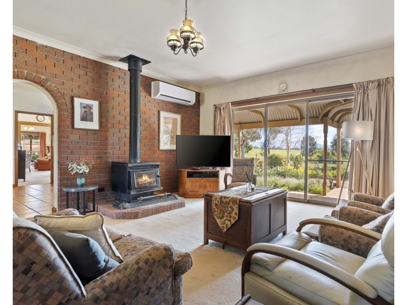 151 Banfields Road, Moyston VIC 3377