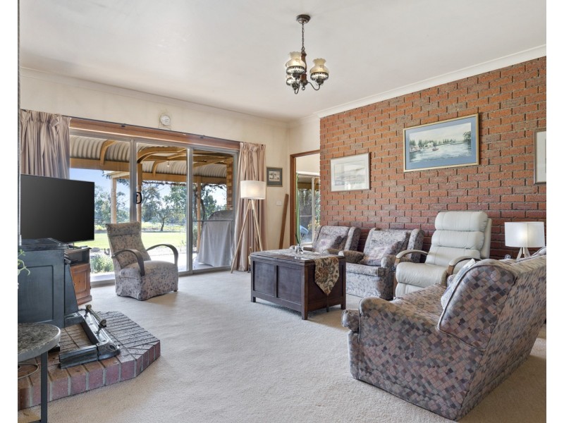 151 Banfields Road, Moyston VIC 3377