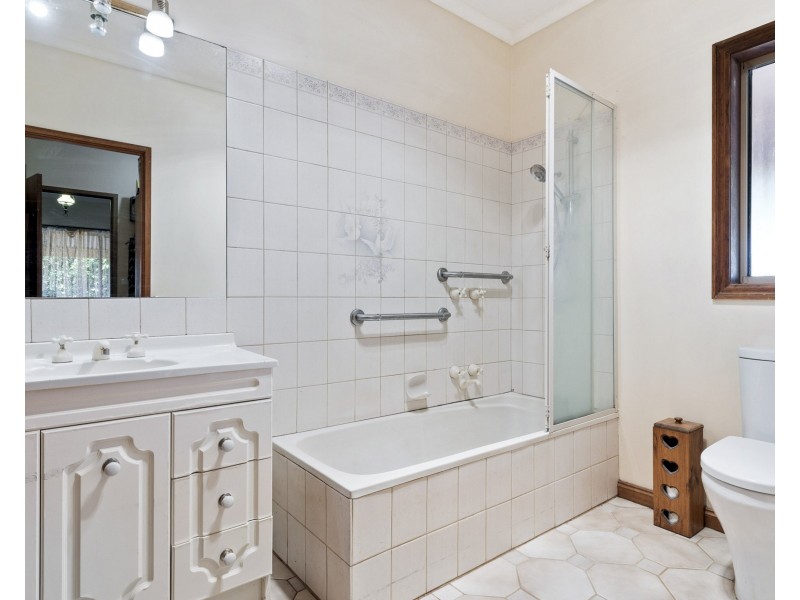 151 Banfields Road, Moyston VIC 3377