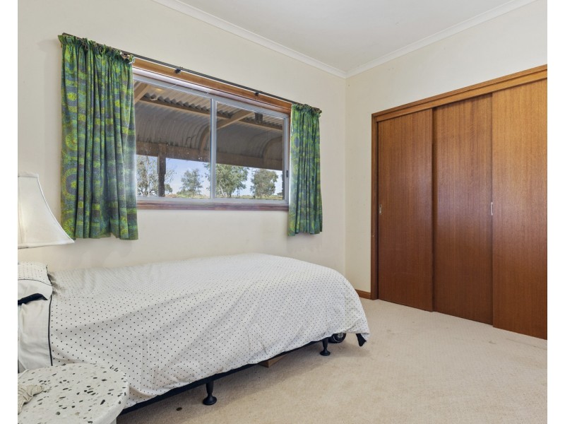 151 Banfields Road, Moyston VIC 3377