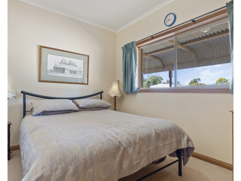 151 Banfields Road, Moyston VIC 3377