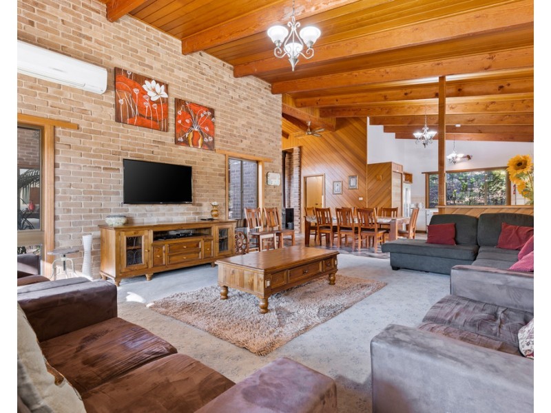 80-82 High Road, Halls Gap VIC 3381