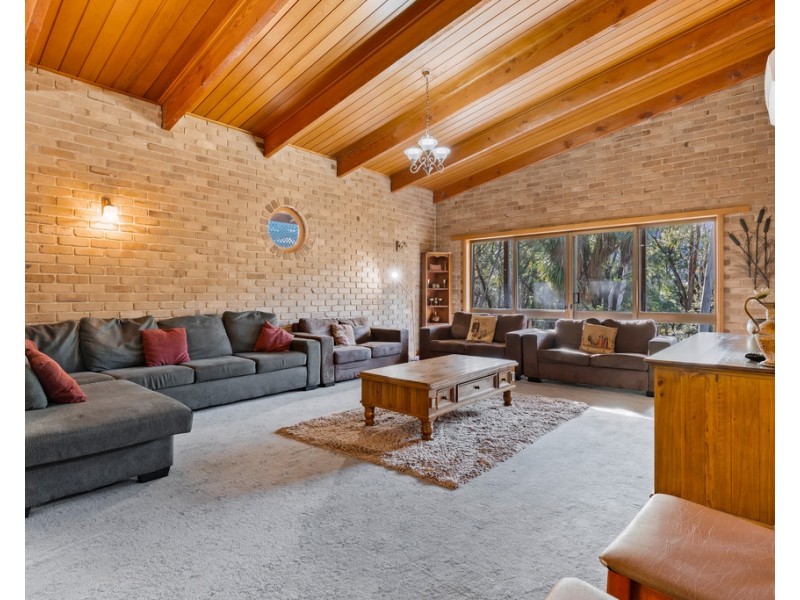 80-82 High Road, Halls Gap VIC 3381