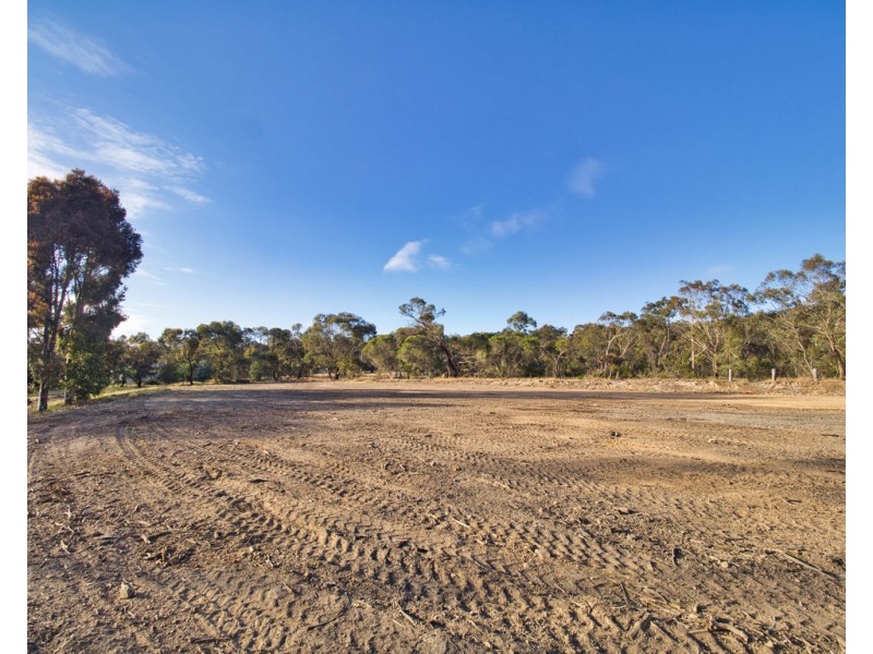 lot 2 4 McDonald Park Road, Ararat VIC 3377