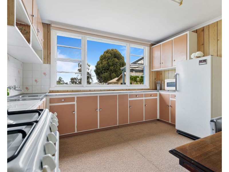 134 Moore Street, Ararat VIC 3377