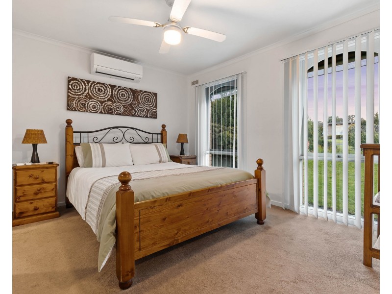 82 Banfield Street, Ararat VIC 3377