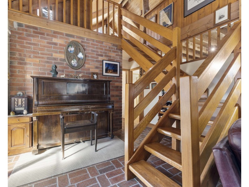 11 Thryptomene Court, Halls Gap VIC 3381