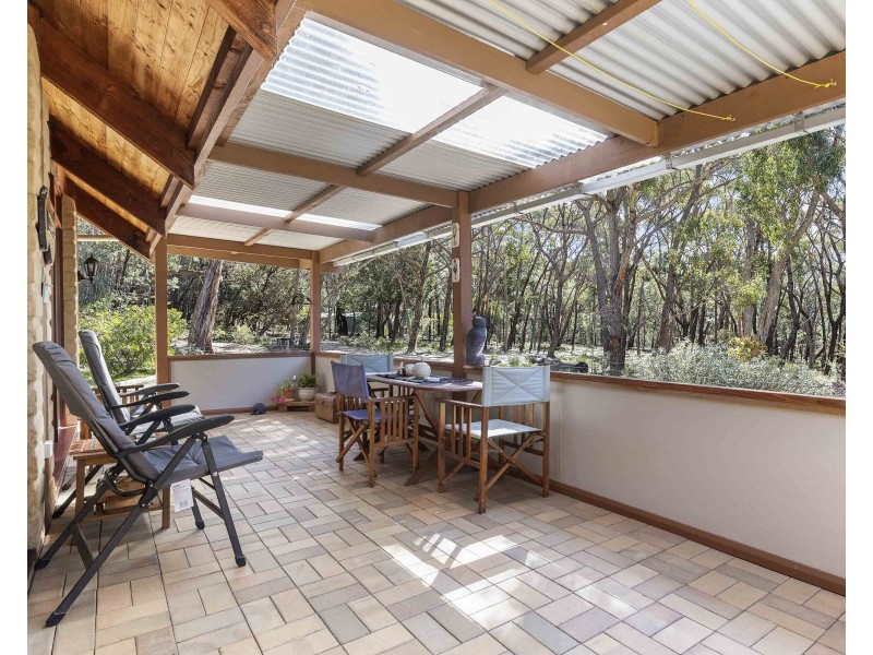 11 Thryptomene Court, Halls Gap VIC 3381