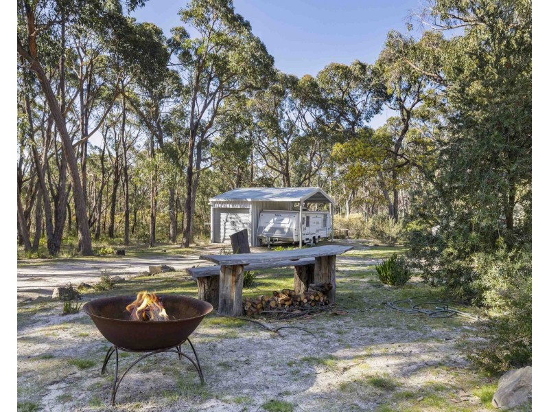 11 Thryptomene Court, Halls Gap VIC 3381