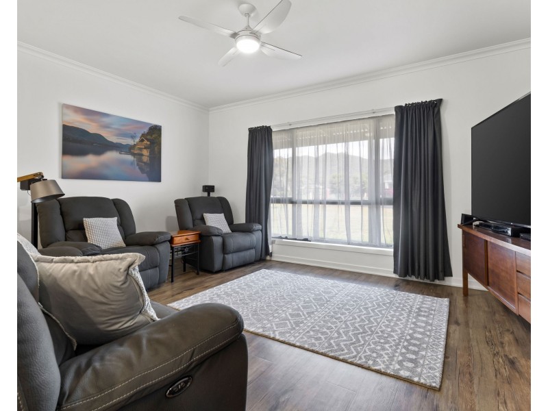 4 Sentinel Court, Halls Gap VIC 3381