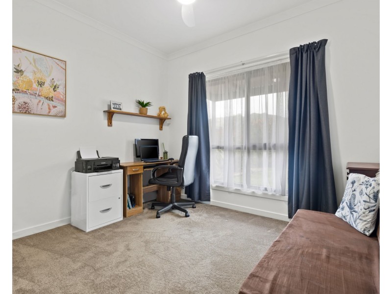 4 Sentinel Court, Halls Gap VIC 3381