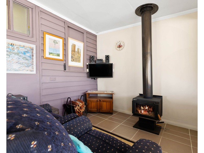 47-49 McLennan Street, Glenthompson VIC 3293