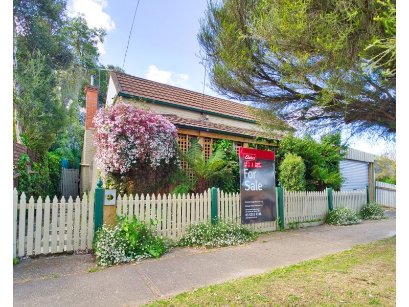15 Banksia Street, Ararat VIC 3377